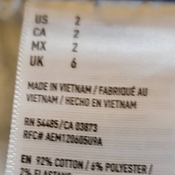 AE American Eagle Distressed Hi Rise Mini Denim Jean Skirt Women’s Size 2 - Picture 4 of 11